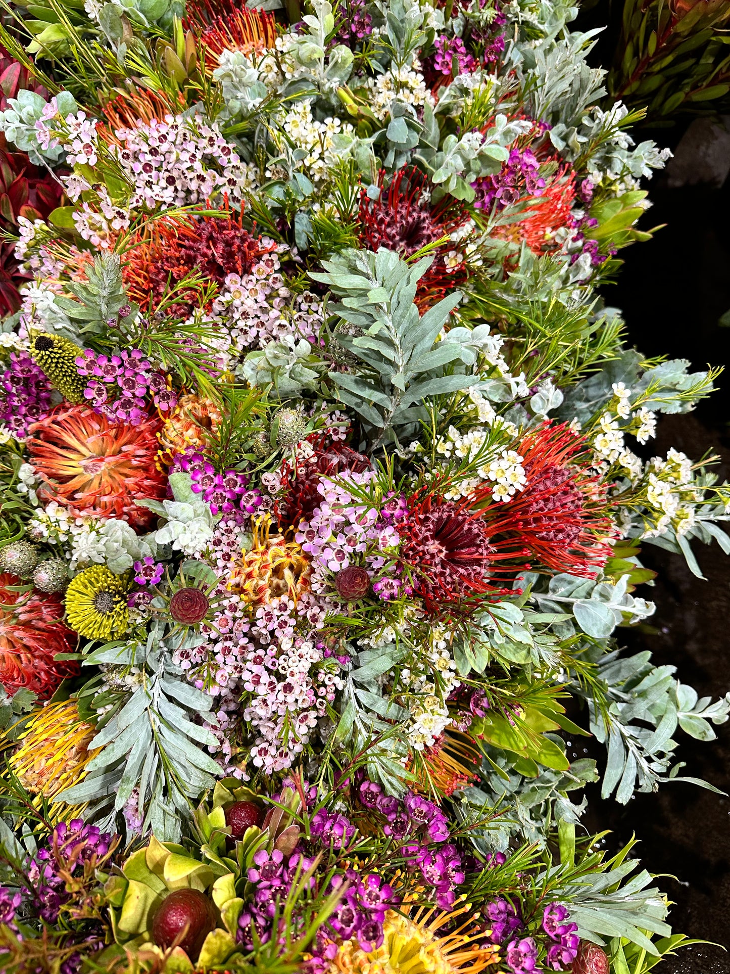 Flowers Native mixed bunch